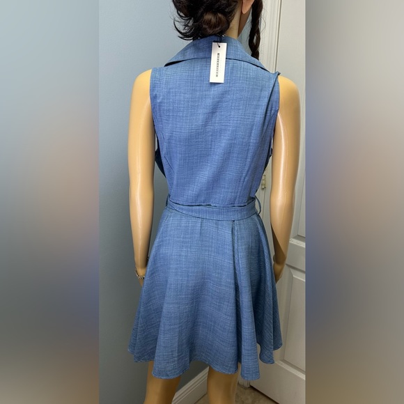 CBR blue button up dress NWT size L but runs really small (more like a M) - Picture 7 of 7